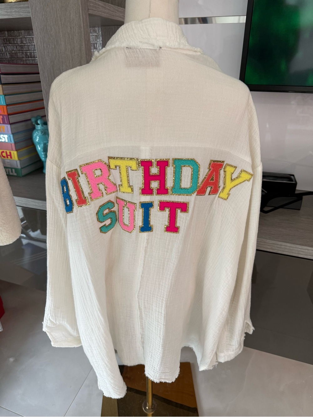 Judith March White 'Birthday Suit' Embroidered Button-Up Shirt